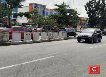 Ditutup, Masyarakat Kembali Diingatkan Tidak Melintas di Jalan Sudirman Pekanbaru