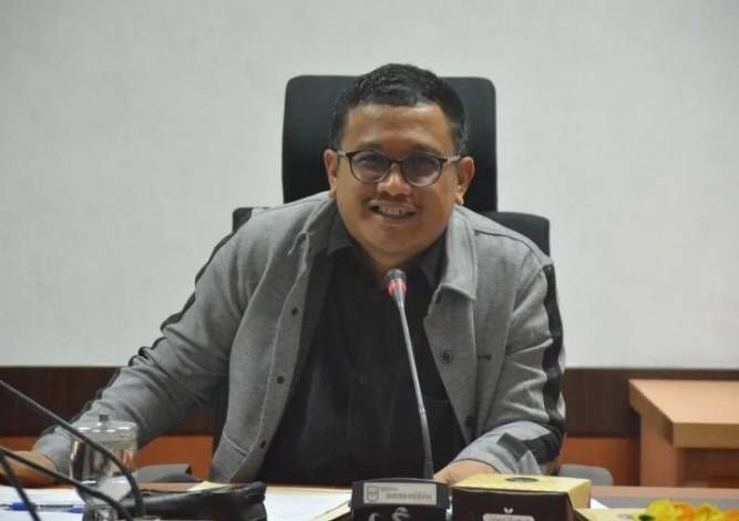 Soal Kasus Rektor Unri Vs Mahasiswa, DPRD Riau Bilang Begini