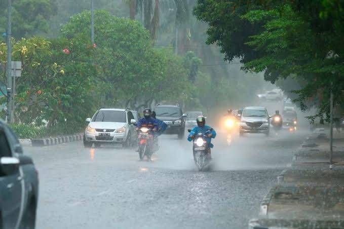 Awal Pekan Riau Masih Berpotensi Diguyur Hujan Lebat Sumber