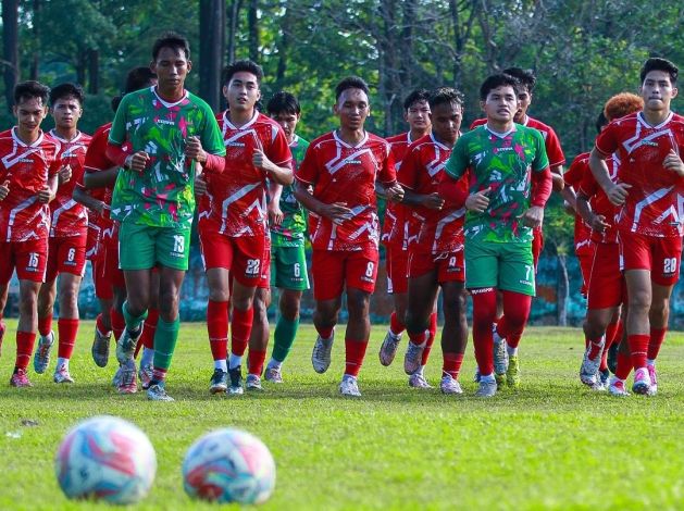 Persiapan PON XXI, 30 Pemain Sepakbola Riau Mulai TC Berjalan