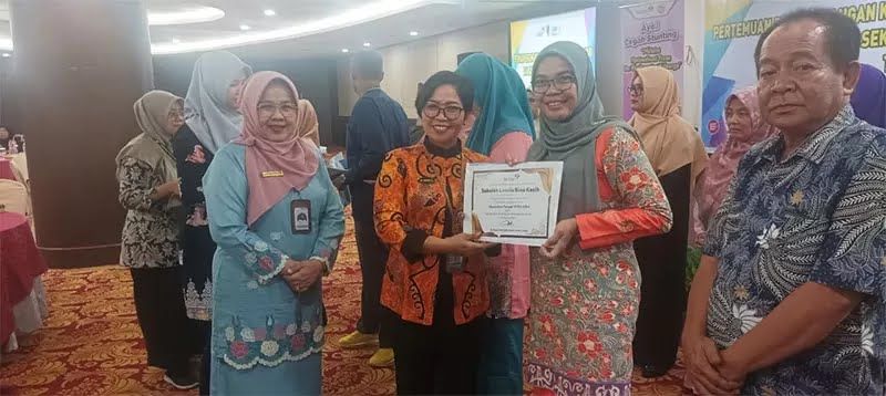 BKKBN Telah Meresmikan 18 Sekolah Lansia di Provinsi Riau