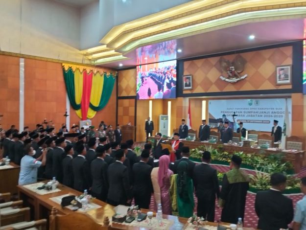 40 Anggota DPRD Siak Periode 2024-2029 Dilantik, Ini Nama-namanya