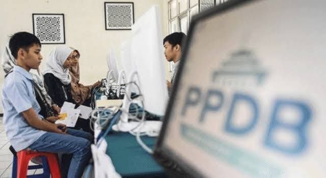 31.497 Calon Siswa Buka Sistem Aplikasi PPDB Online SMA/SMK Negeri Riau