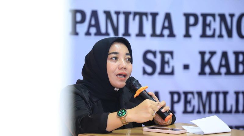 Pelantikan Panwascam se-Rohul, Bawaslu Riau Ingatkan Jaga Netralitas