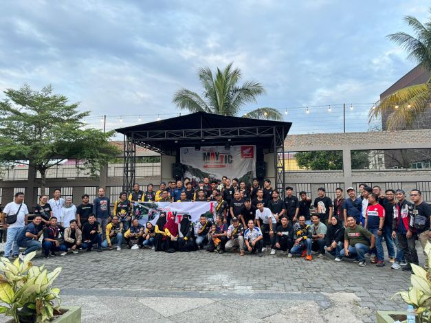 Ratusan Bikers Pekanbaru Meriahkan Honda MayTic Day