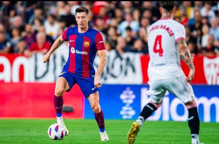 Hasil Sevilla vs Barcelona: Gol Lewandowski dan Fermin Bawa Blaugrana Menang