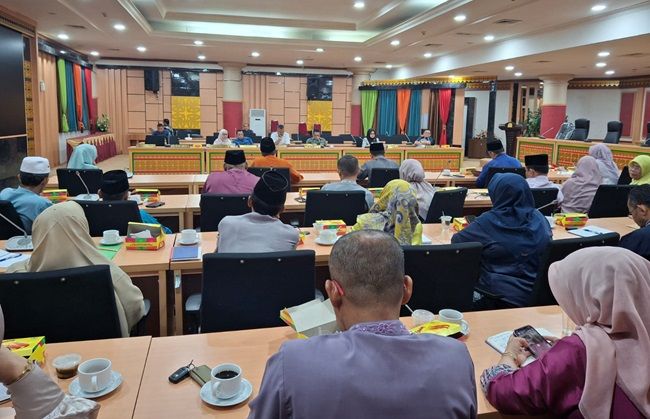 DPRD Panggil Kepala Sekolah SMA/SMK Negeri di Riau, Ini yang Dibahas
